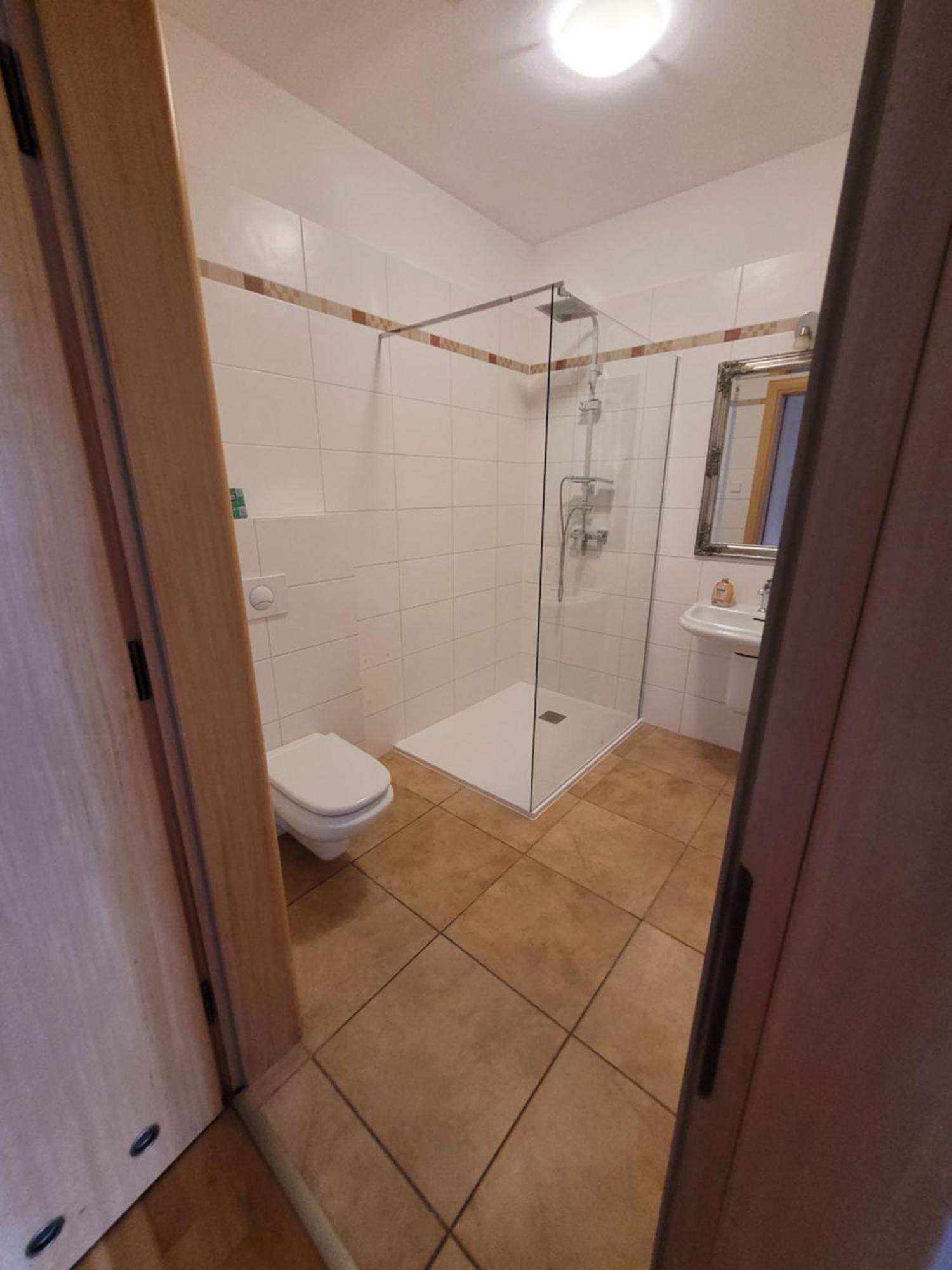 Dworek Biesiadny Radzewice Exteriér fotografie